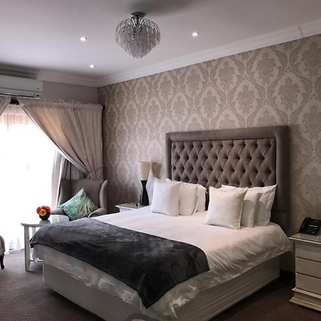 Classique Grace Boutique Hotel Сандтон Екстер'єр фото