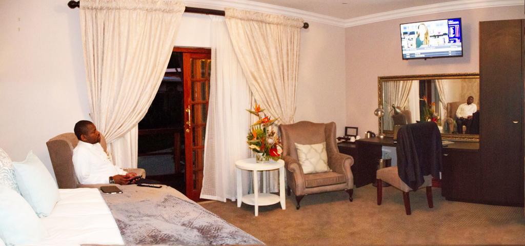 Classique Grace Boutique Hotel Сандтон Екстер'єр фото