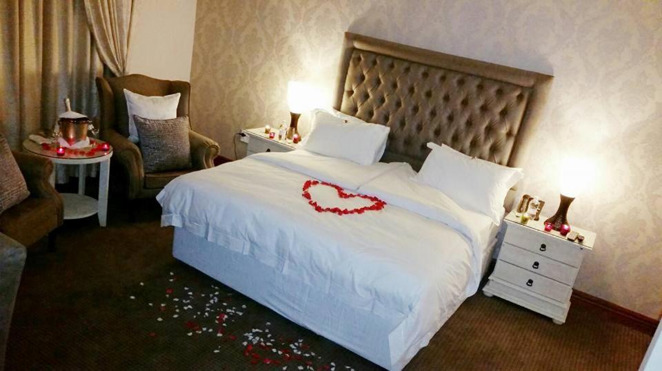 Classique Grace Boutique Hotel Сандтон Екстер'єр фото